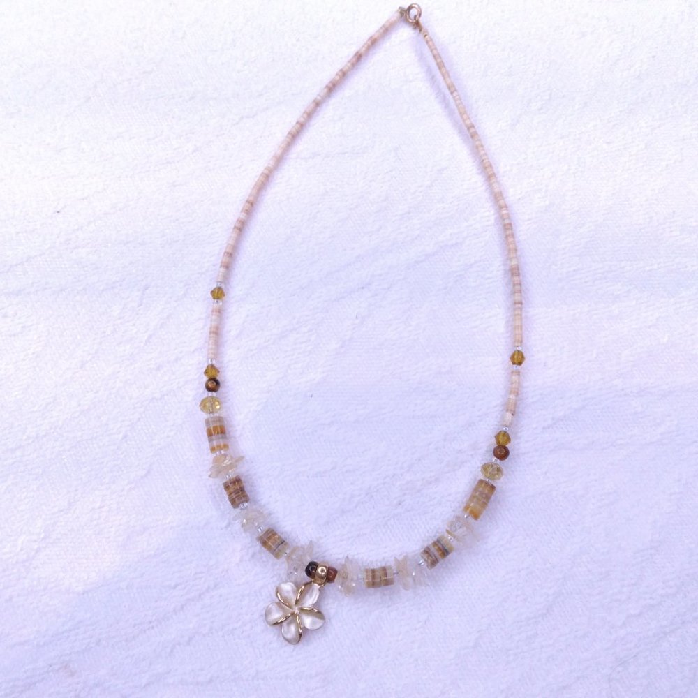 Hawaiin White Plumeria flower Necklace